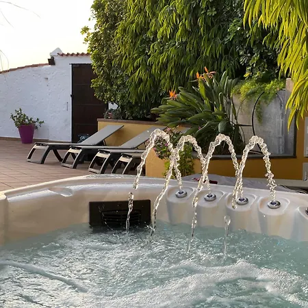 Vv Casa Jazmines Mit Privatem Jacuzzi Und Aussicht Ferienhaus